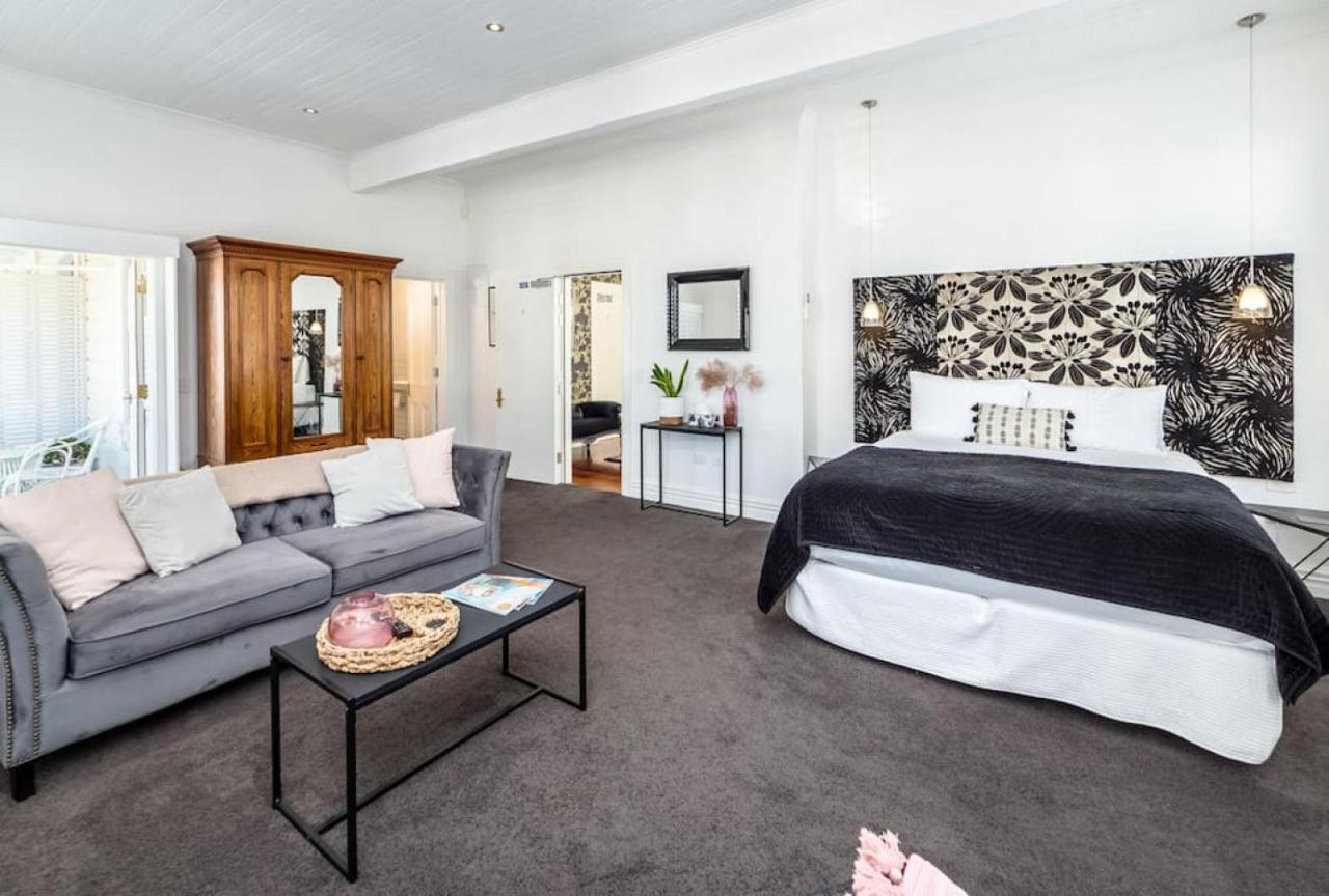 Altitude Studio Apartment Martinborough Buitenkant foto